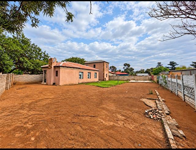 3 BEDROOM HOUSE FOR SALE IN VANDERBIJLPARK CW 6